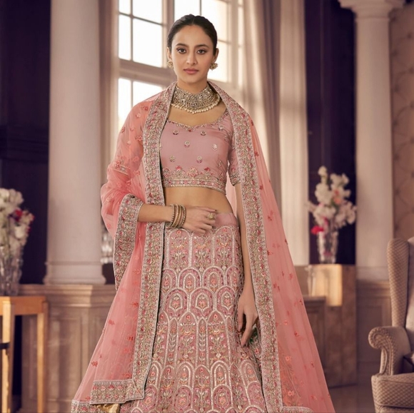 Indian Ethnic Wear - Picture 2 of 16